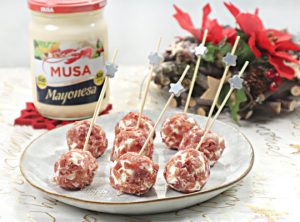 Bolitas de jamón ibérico y queso con mayonesa Musa receta