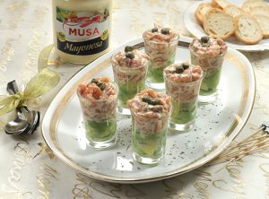 receta Vasitos de salmón y aguacate