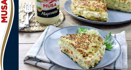 Receta de tortilla de calabacín rellena de ensaladilla