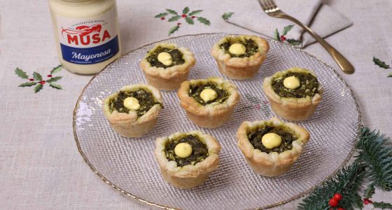 Hojaldritos de espinacas y mayonesa