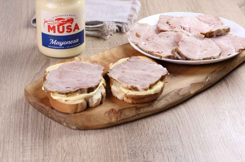Carne mechada con Mayonesa Musa