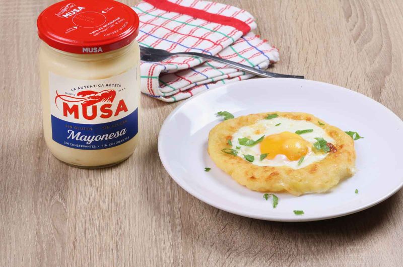 Nidos de patata y huevo con Mayonesa